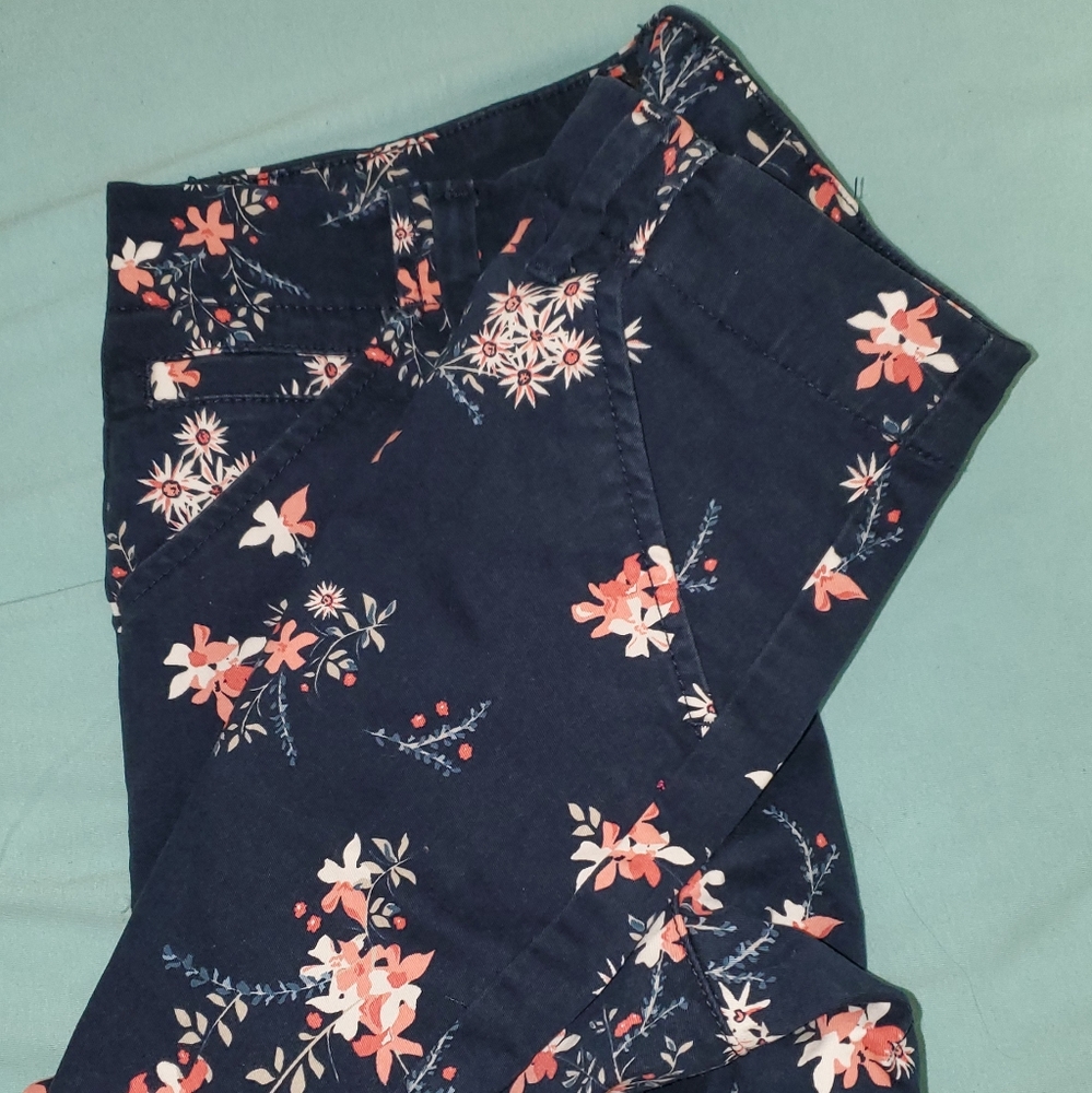 Short con bolsillos adelante